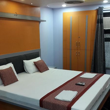 Hôtel Oyo 86669 Arnav Residency à New Delhi Extérieur photo
